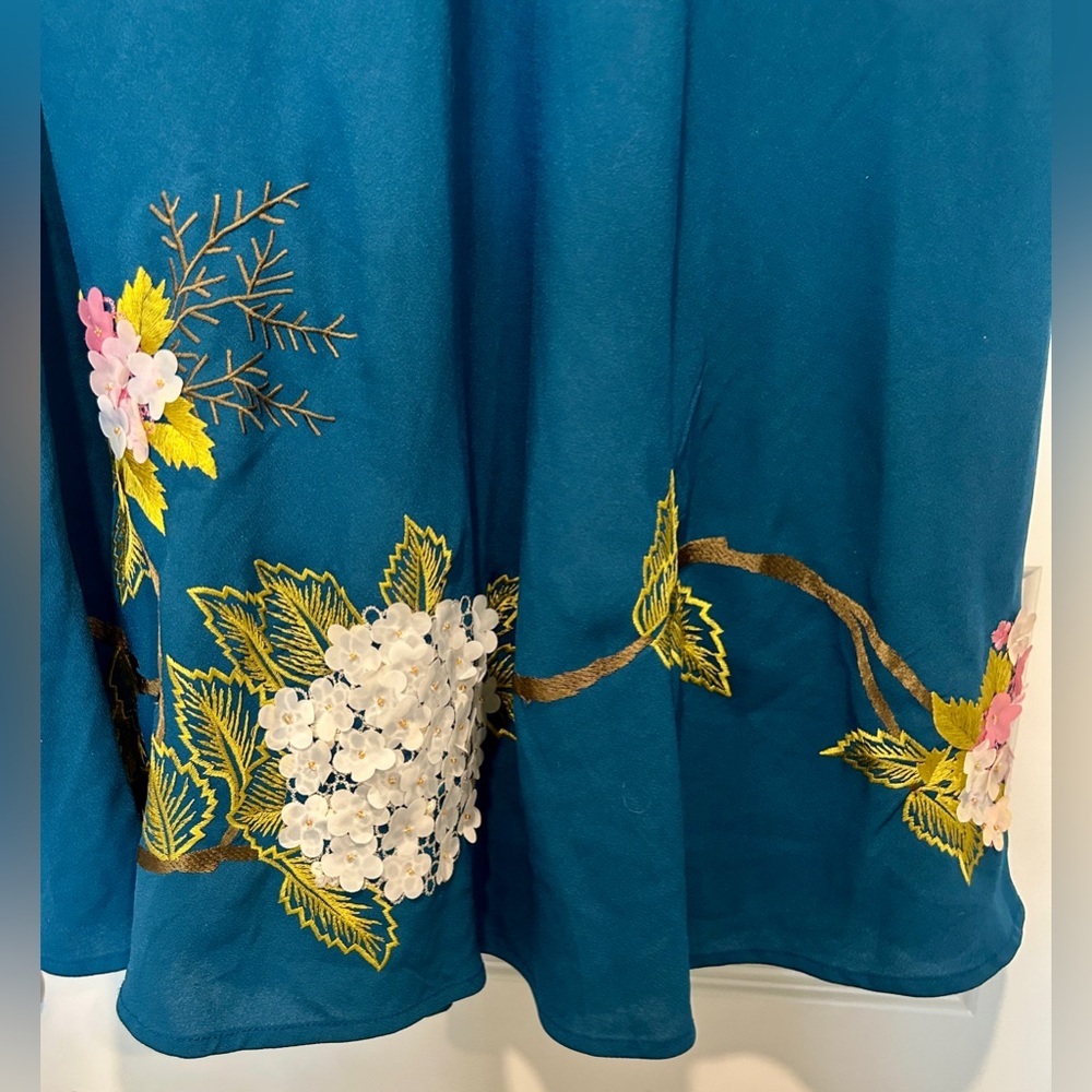 Anthropologie Varun Bahl Hydrangea Floral Dress Blue Applique Embroidery Sz 12 - Picture 11 of 11